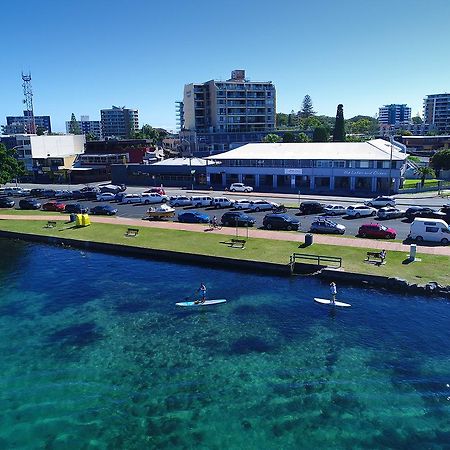 Lakes And Ocean Hotel Forster Esterno foto
