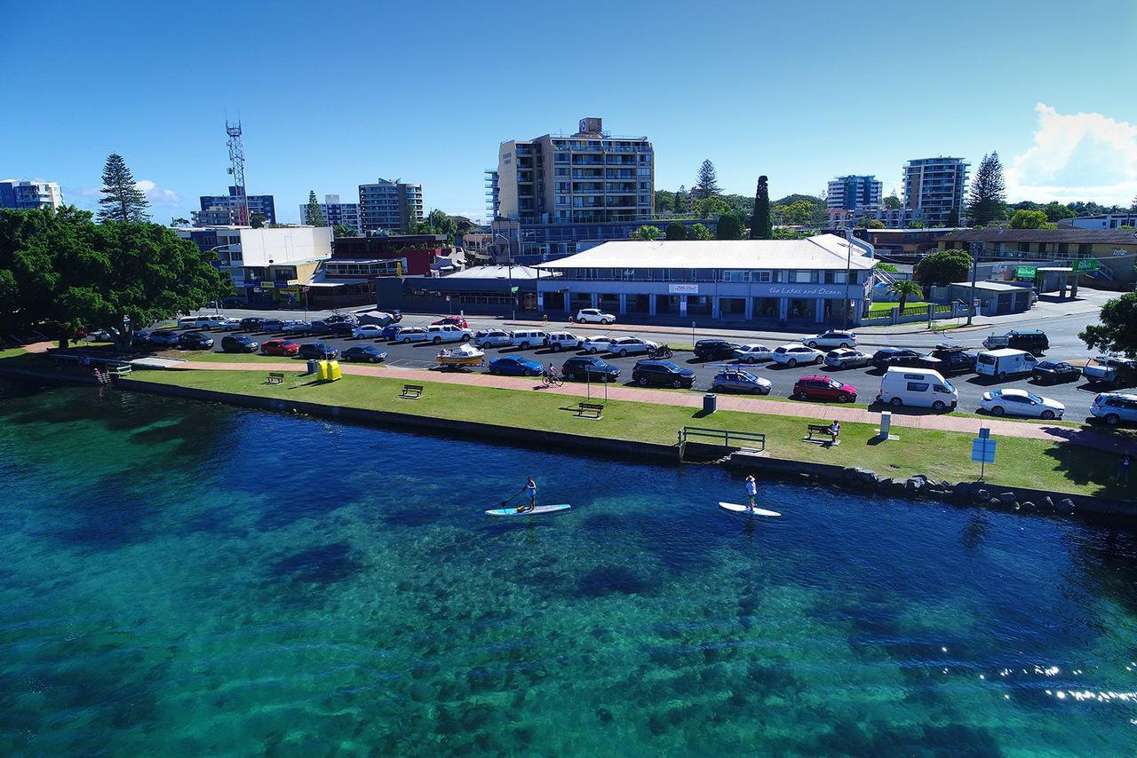 Lakes And Ocean Hotel Forster Esterno foto
